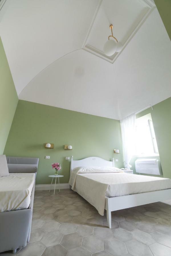 Alemar Sirolo Hotel Ngoại thất bức ảnh